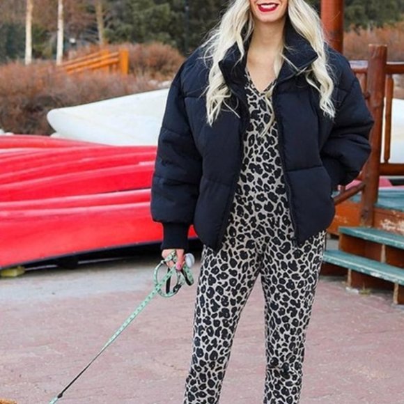 Contemporary Puffer Coat - black - Picture 5 of 11